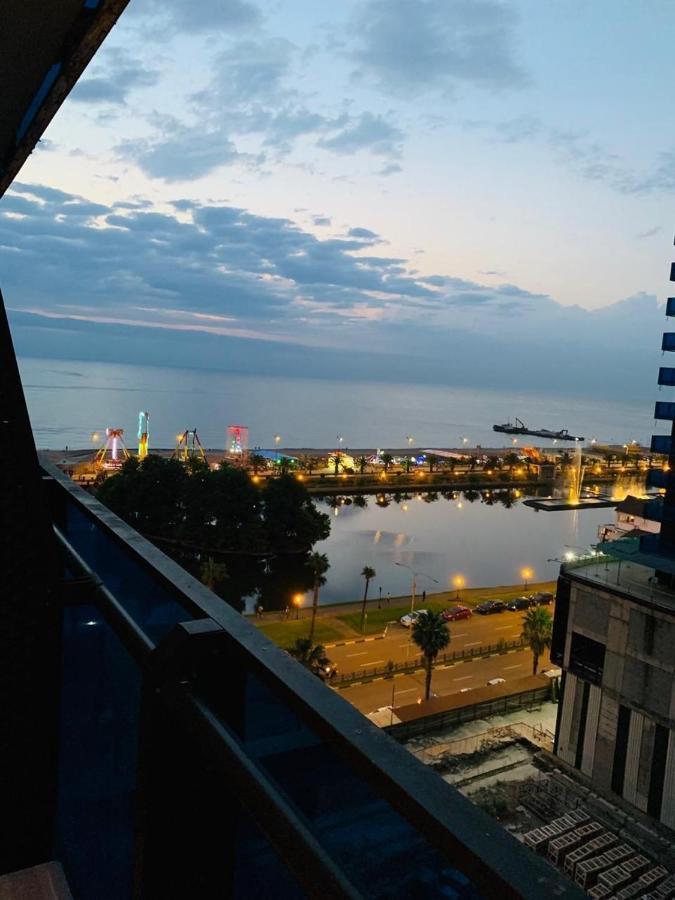 Orbi City Luxury Suit Batumi Kültér fotó