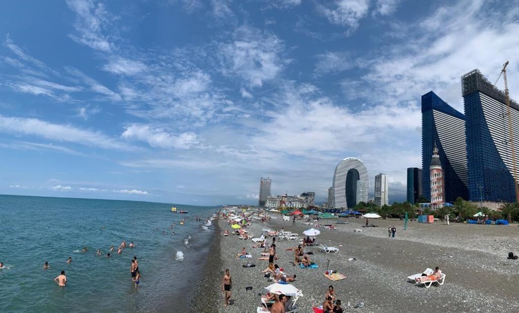 Orbi City Luxury Suit Batumi Kültér fotó